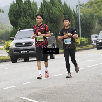 Runner Photo 8504653