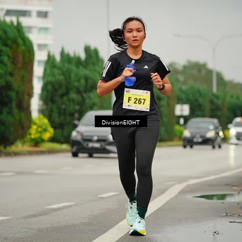 Runner Photo 8504658