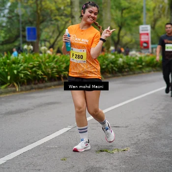 Runner Photo 8504659