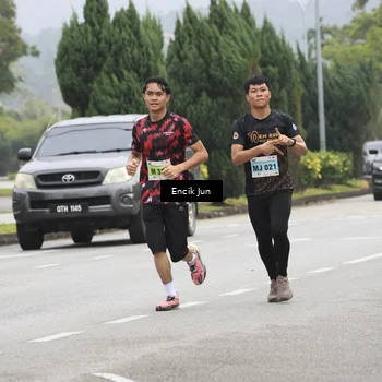 Runner Photo 8504665