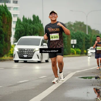 Runner Photo 8504666