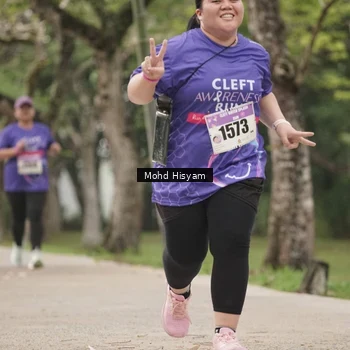 Runner Photo 8504672