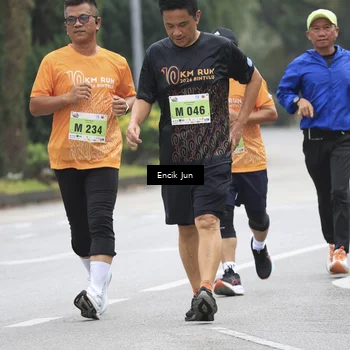 Runner Photo 8504718