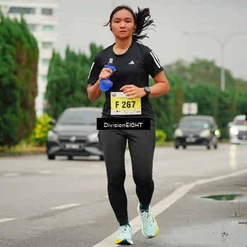 Runner Photo 8504728
