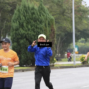 Runner Photo 8504732
