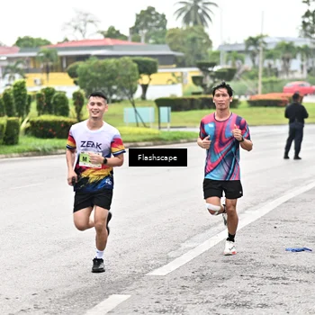 Runner Photo 8504740