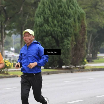Runner Photo 8504745