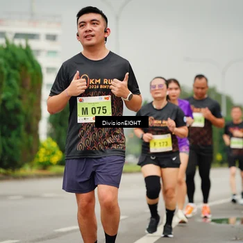Runner Photo 8504746
