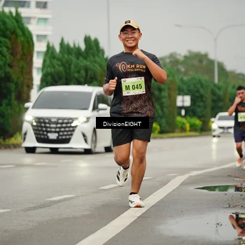Runner Photo 8504766