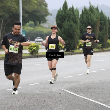 Runner Photo 8504768