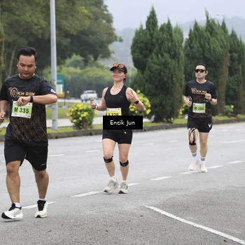 Runner Photo 8504775