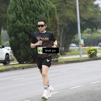 Runner Photo 8504803