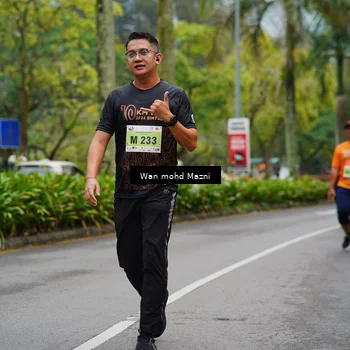 Runner Photo 8504808