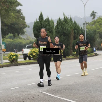 Runner Photo 8504813