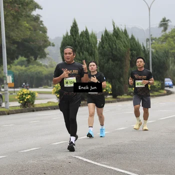 Runner Photo 8504817
