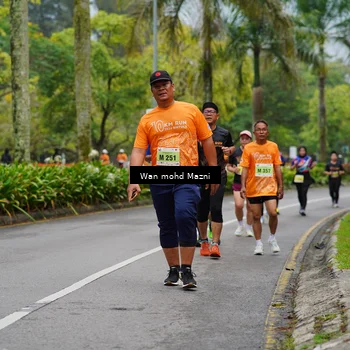 Runner Photo 8504833