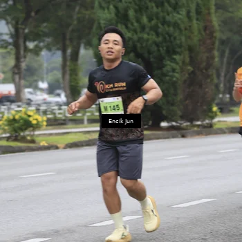 Runner Photo 8504863