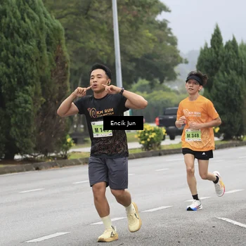 Runner Photo 8504866