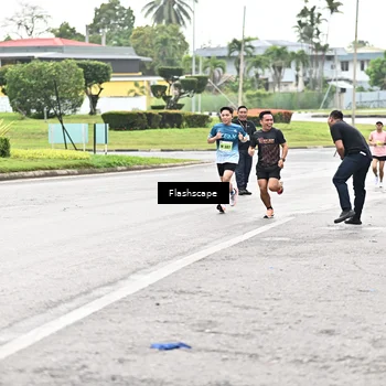 Runner Photo 8504873