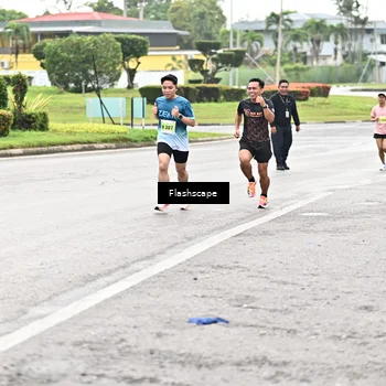 Runner Photo 8504897