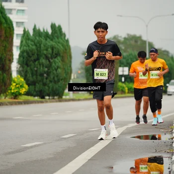 Runner Photo 8504901