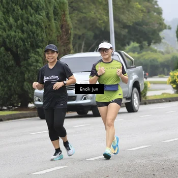 Runner Photo 8504912