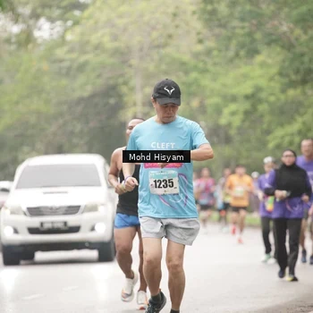 Runner Photo 8504914