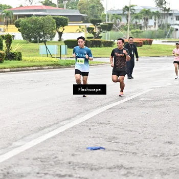 Runner Photo 8504919