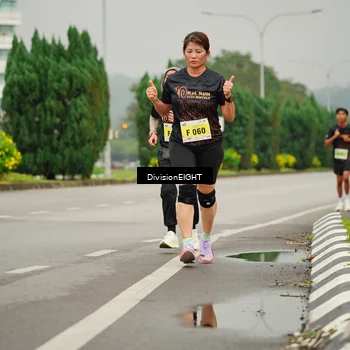 Runner Photo 8504928