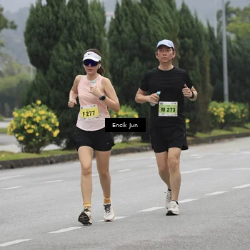 Runner Photo 8504936