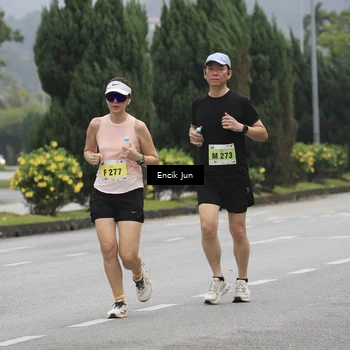 Runner Photo 8504941