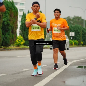 Runner Photo 8504950