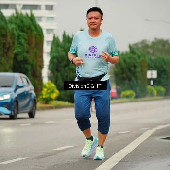 Runner Photo 8505026