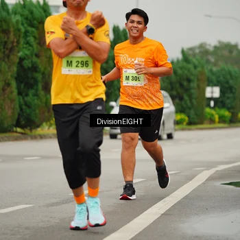Runner Photo 8505030