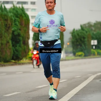 Runner Photo 8505061