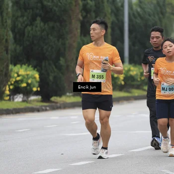 Runner Photo 8505080