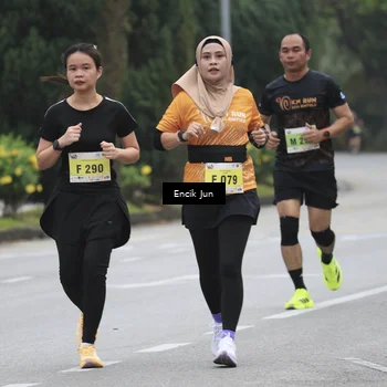 Runner Photo 8505134