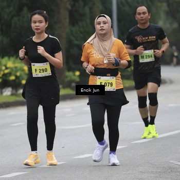 Runner Photo 8505139