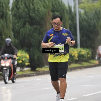 Runner Photo 8505203
