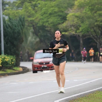 Runner Photo 8505221