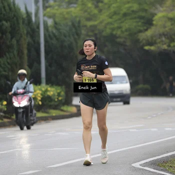 Runner Photo 8505224
