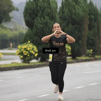 Runner Photo 8505284
