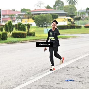 Runner Photo 8505300