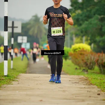 Runner Photo 8505327