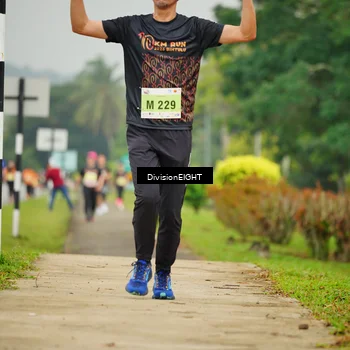 Runner Photo 8505329