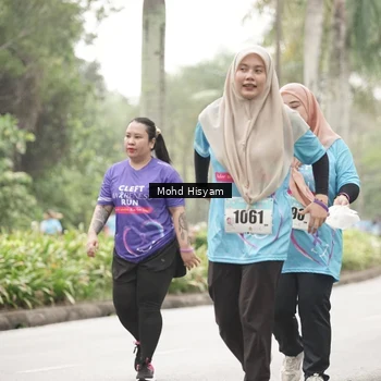 Runner Photo 8505332