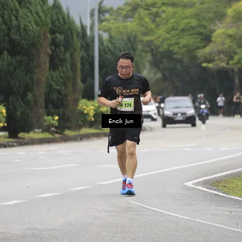Runner Photo 8505334