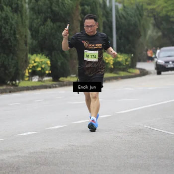 Runner Photo 8505337