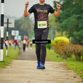 Runner Photo 8505342