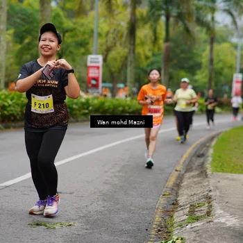 Runner Photo 8505356